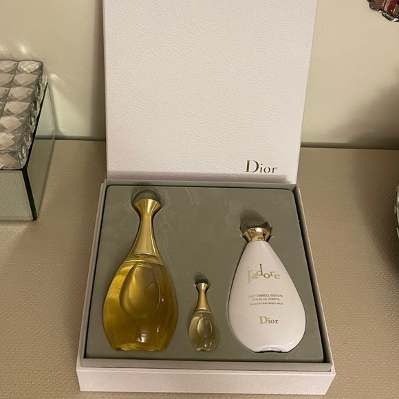 Dior J’adore 3-piece set fragrance - Picture 8 of 11